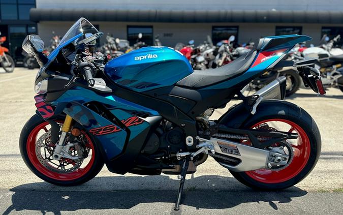 2026 Aprilia RSV4 1100