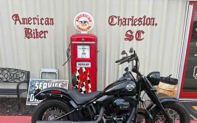 2017 Harley-Davidson Slim