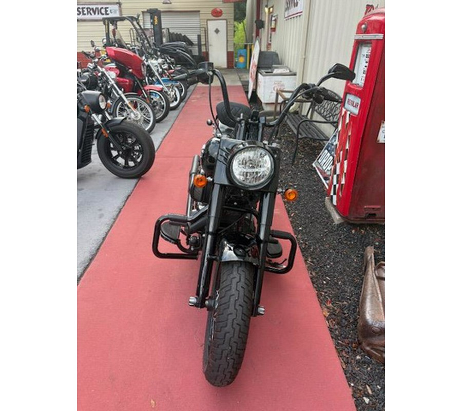 2017 Harley-Davidson Slim