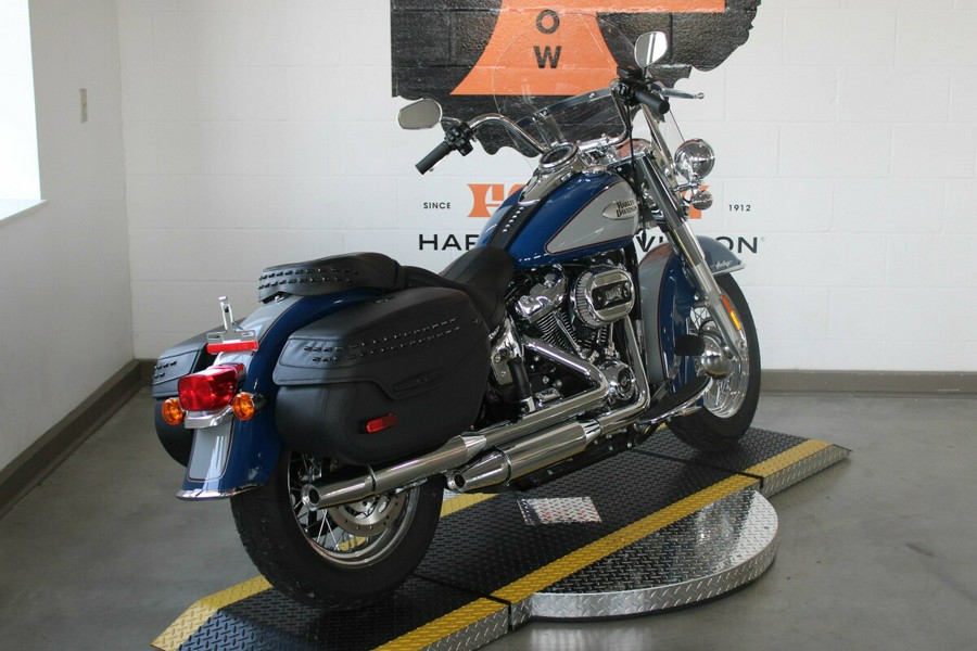 2023 Harley-Davidson Softail Heritage Classic Cruiser FLHCS