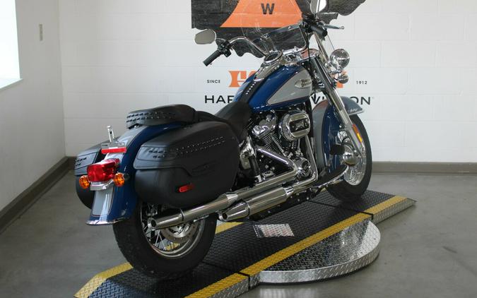 2023 Harley-Davidson Softail Heritage Classic Cruiser FLHCS