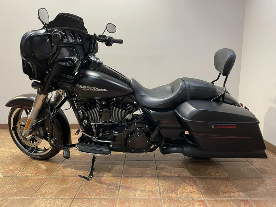 2015 Harley-Davidson® FLHXS - Street Glide® Special