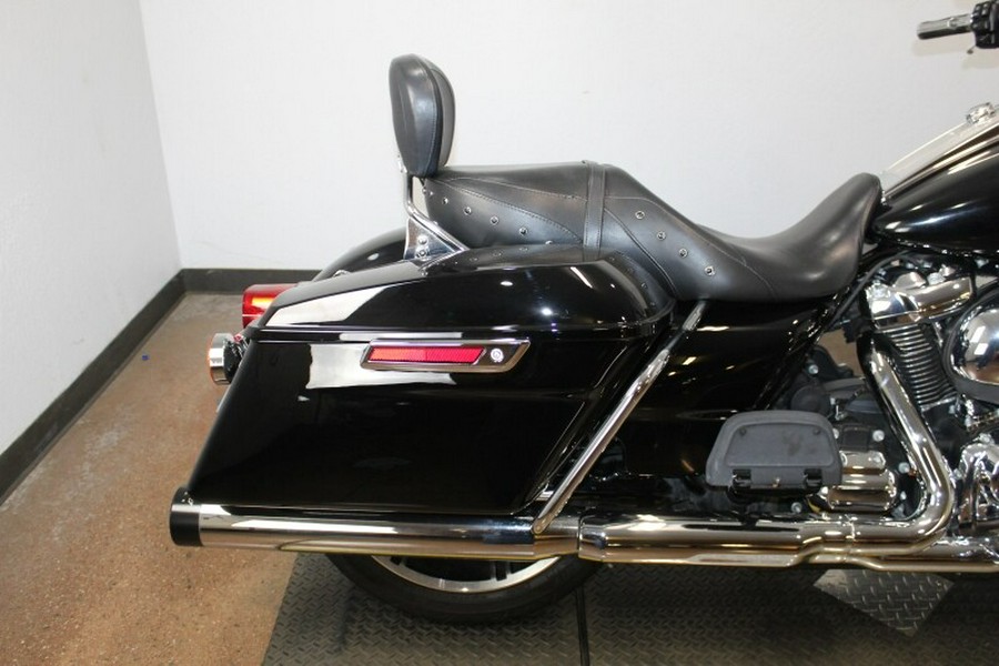 Harley-Davidson® Road King® 2022 FLHR 612860B BLACK