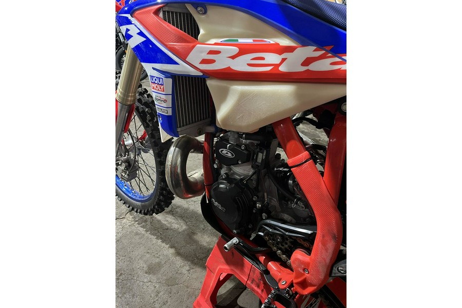 2023 Beta RX 300