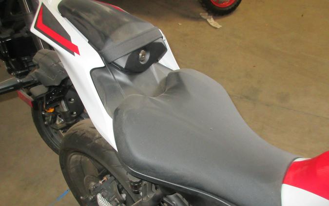 2026 YAMAHA YZF-R7 70TH ANNIVERSARY EDITION
