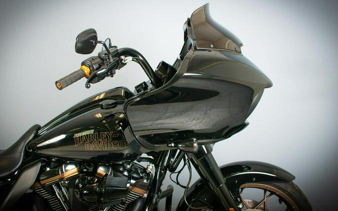 2022 Harley-Davidson Road Glide ST - FLTRXST