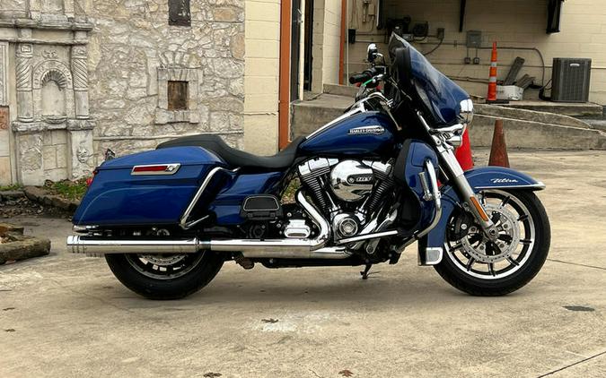 2016 Harley-Davidson® FLHTCU - Electra Glide® Ultra Classic®