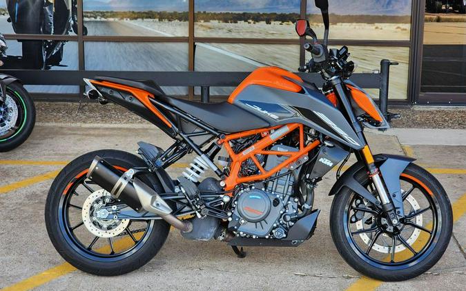 Used 2023 KTM Duke 390