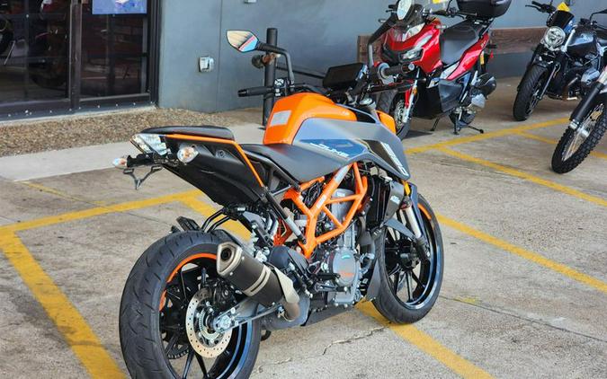 Used 2023 KTM Duke 390