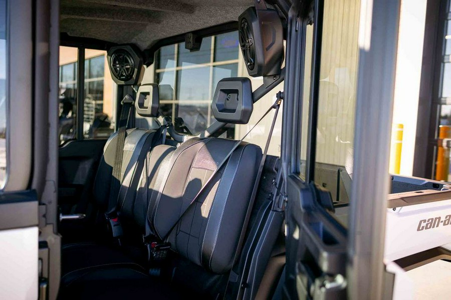 2026 Can-Am® Defender MAX Limited HD11