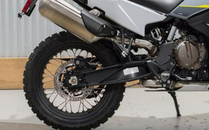 2024 Husqvarna Norden 901