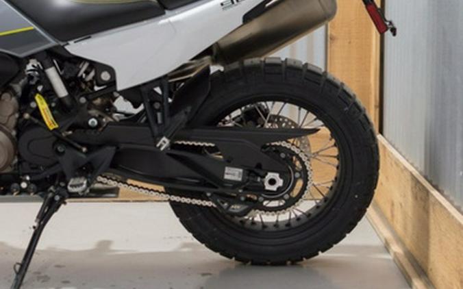 2024 Husqvarna Norden 901