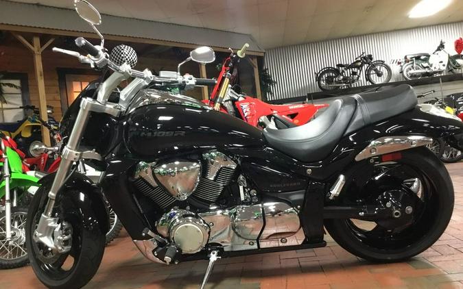 2025 Suzuki Boulevard M109R