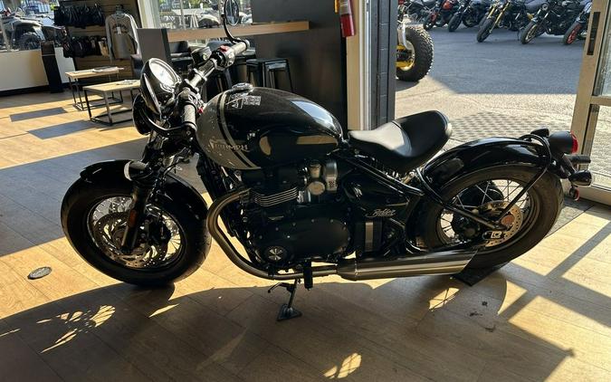 2024 Triumph Bonneville Bobber Jet Black/Ash Gray