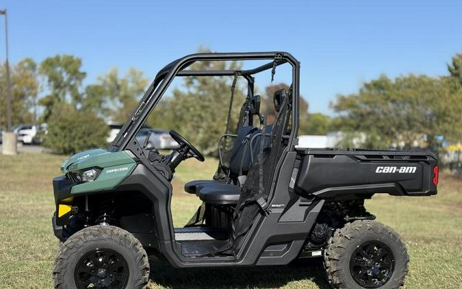 2026 Can-Am® Defender DPS HD10
