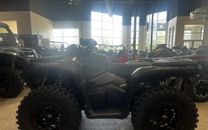 2026 Can-Am Outlander Backcountry 1000R Multicam Dark Camo