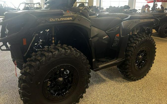 2026 Can-Am Outlander Backcountry 1000R Multicam Dark Camo