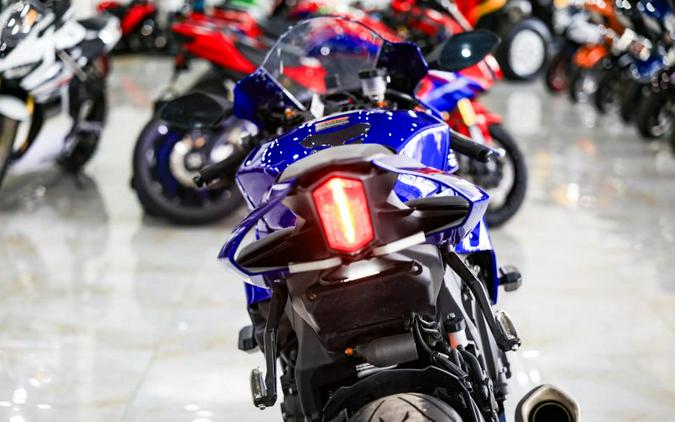 2024 Yamaha YZF-R1