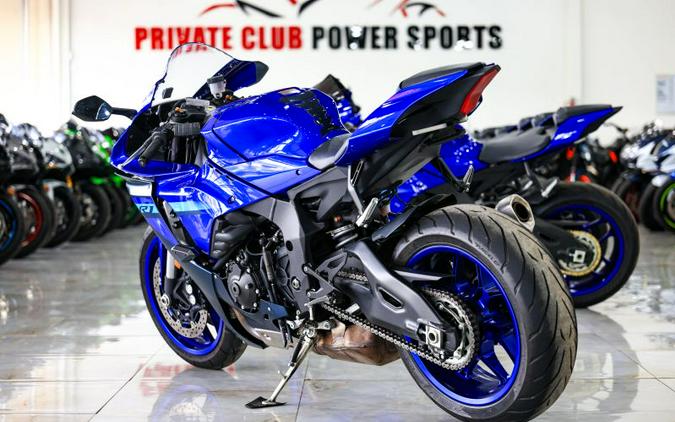 2024 Yamaha YZF-R1