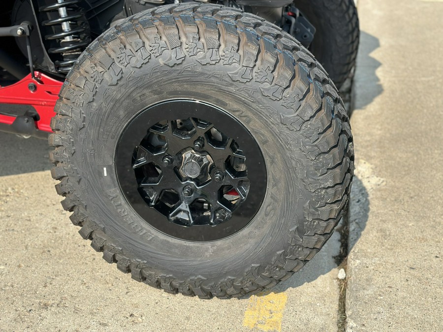 2025 Can-Am Maverick X3 X rc TURBO RR 64