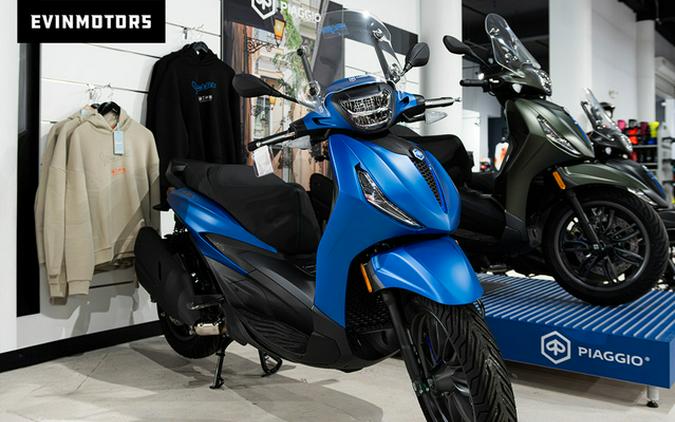 2026 Piaggio BV 400 HPE SPORT BLUE US MY26