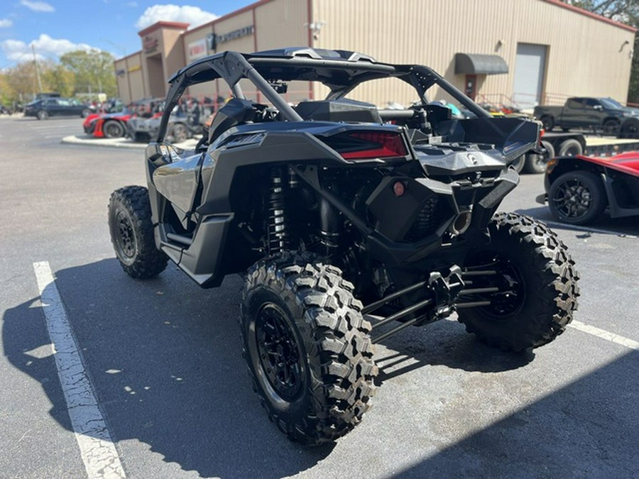 2026 Can-Am Maverick X3 X Ds Turbo RR Triple Black_4.5 In
