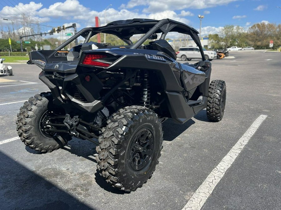 2026 Can-Am Maverick X3 X Ds Turbo RR Triple Black_4.5 In