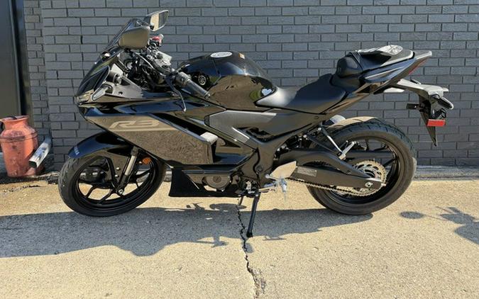 2026 Yamaha YZF-R3 R3 ABS
