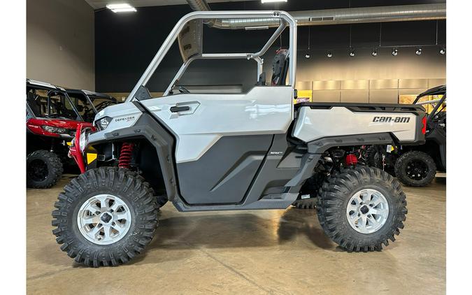 2024 Can-Am Defender X MR With Half-Doors HD10