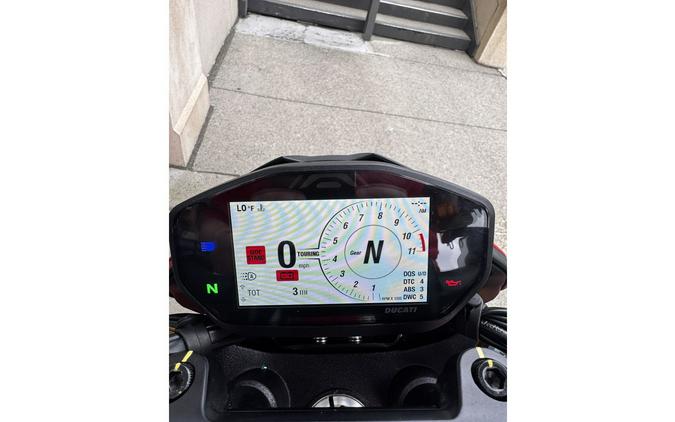 2025 Ducati Hypermotard 950 SP