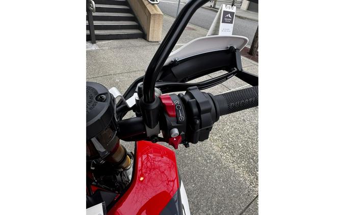 2025 Ducati Hypermotard 950 SP