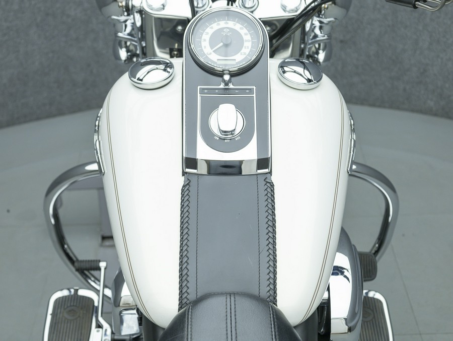 2015 HARLEY DAVIDSON FLSTN SOFTAIL DELUXE W/ABS