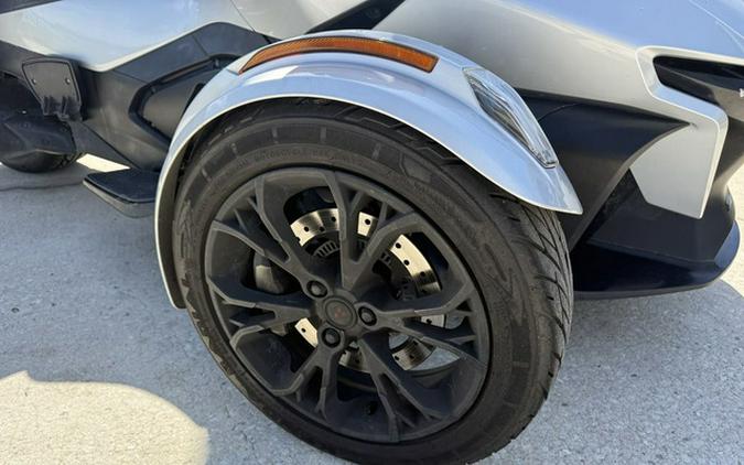2022 Can-Am Spyder RT Limited Dark Wheels