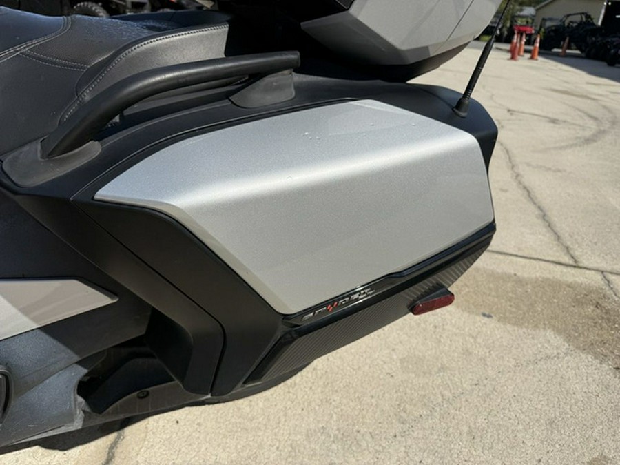 2022 Can-Am Spyder RT Limited Dark Wheels
