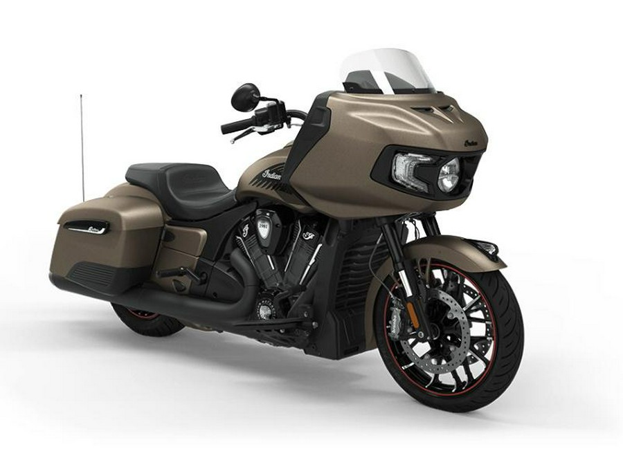 2020 Indian Motorcycle® Challenger Dark Horse Sandstone Smoke