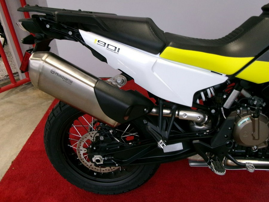 2023 Husqvarna Norden 901