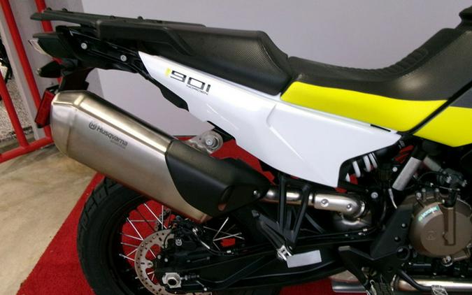 2023 Husqvarna Norden 901