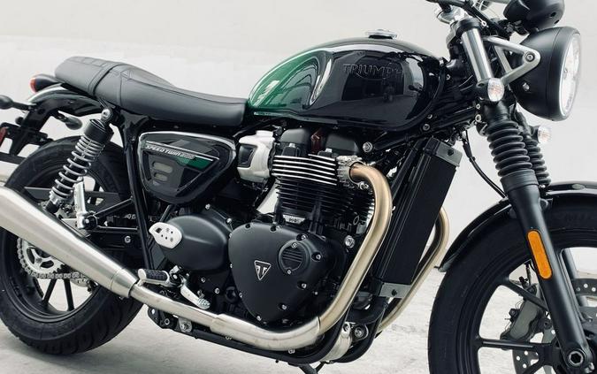 2024 Triumph Speed Twin 900 Stealth Edition