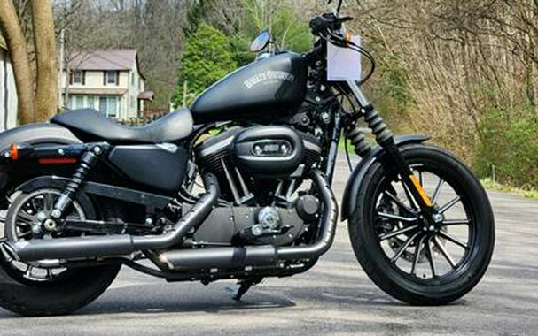 2014 Harley-Davidson Sportster® Iron 883™