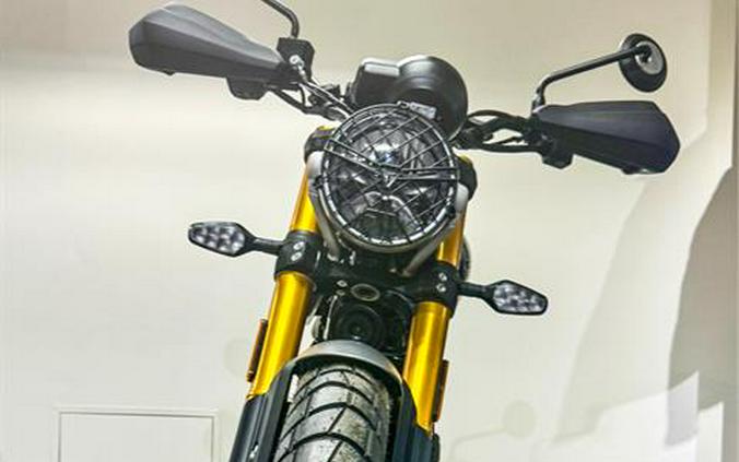 2024 Triumph Scrambler 400 X