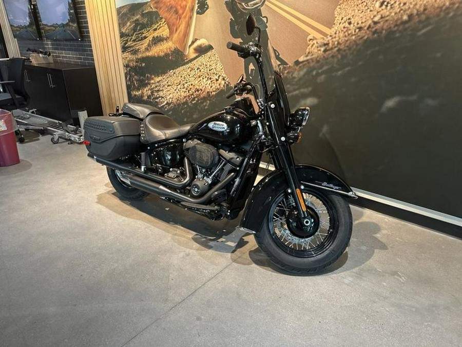 2024 Harley-Davidson® FLHCS - Heritage Classic