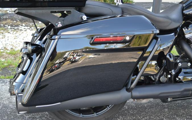 2018 Harley-Davidson® Road Glide® Special - FLTRXS