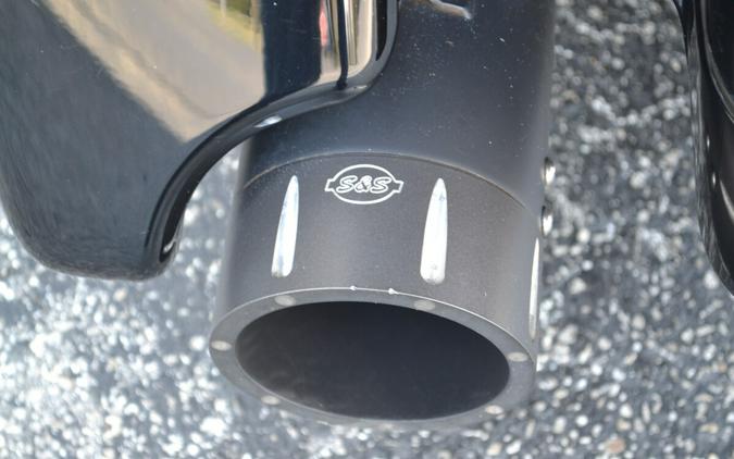 2018 Harley-Davidson® Road Glide® Special - FLTRXS