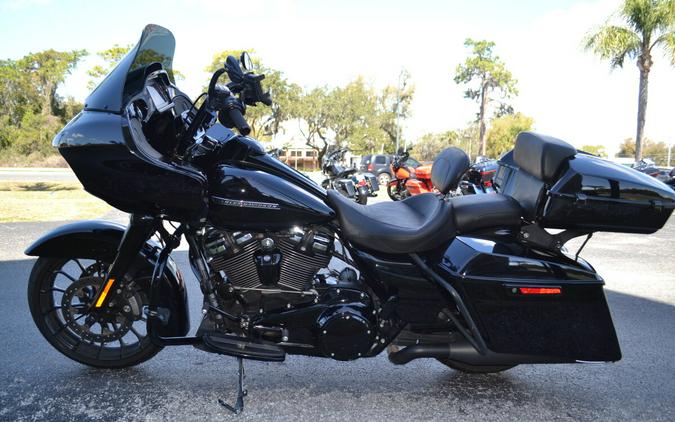 2018 Harley-Davidson® Road Glide® Special - FLTRXS