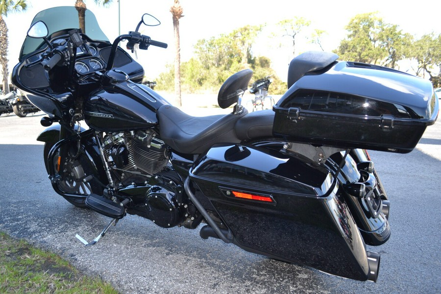 2018 Harley-Davidson® Road Glide® Special - FLTRXS