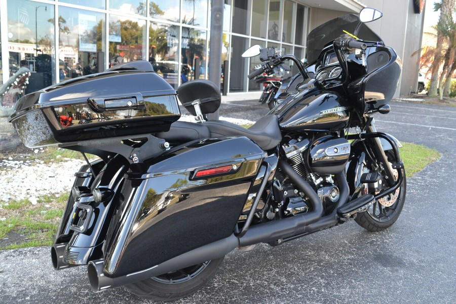 2018 Harley-Davidson® Road Glide® Special - FLTRXS