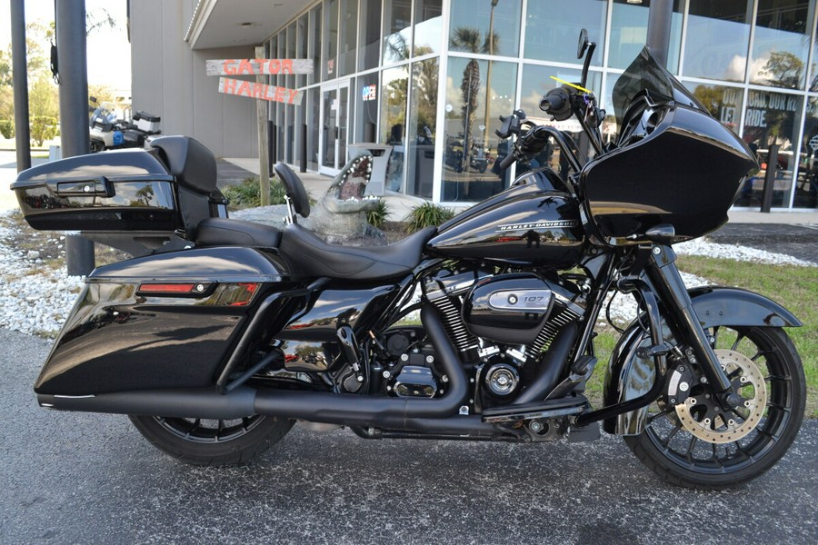 2018 Harley-Davidson® Road Glide® Special - FLTRXS