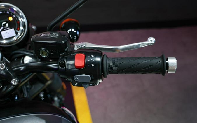 2026 Triumph Bonneville T120 Black