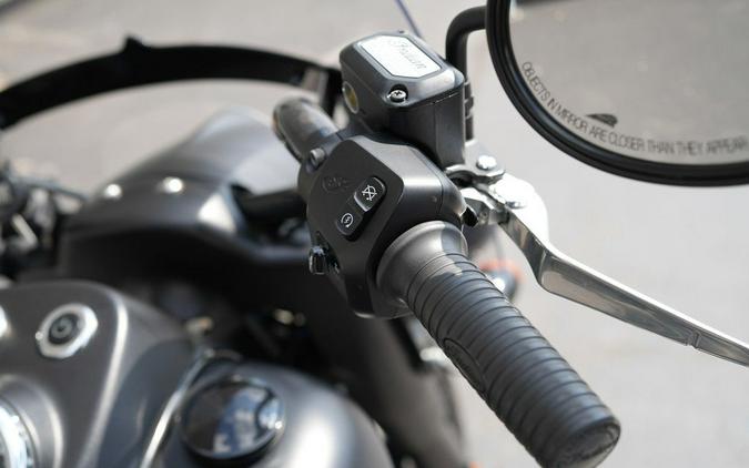 2018 Indian Motorcycle Springfield Dark Horse ABS Thunder Black Smoke