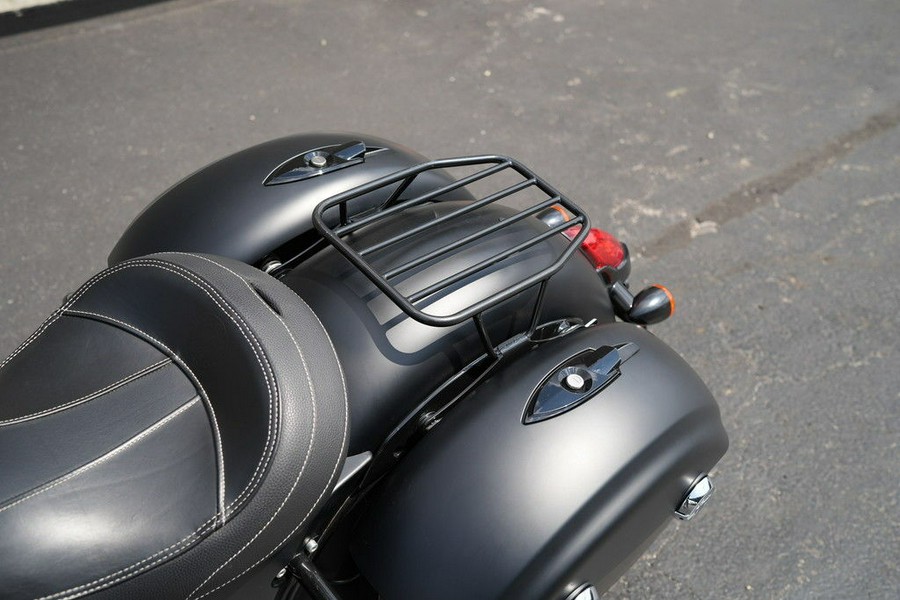 2018 Indian Motorcycle Springfield Dark Horse ABS Thunder Black Smoke